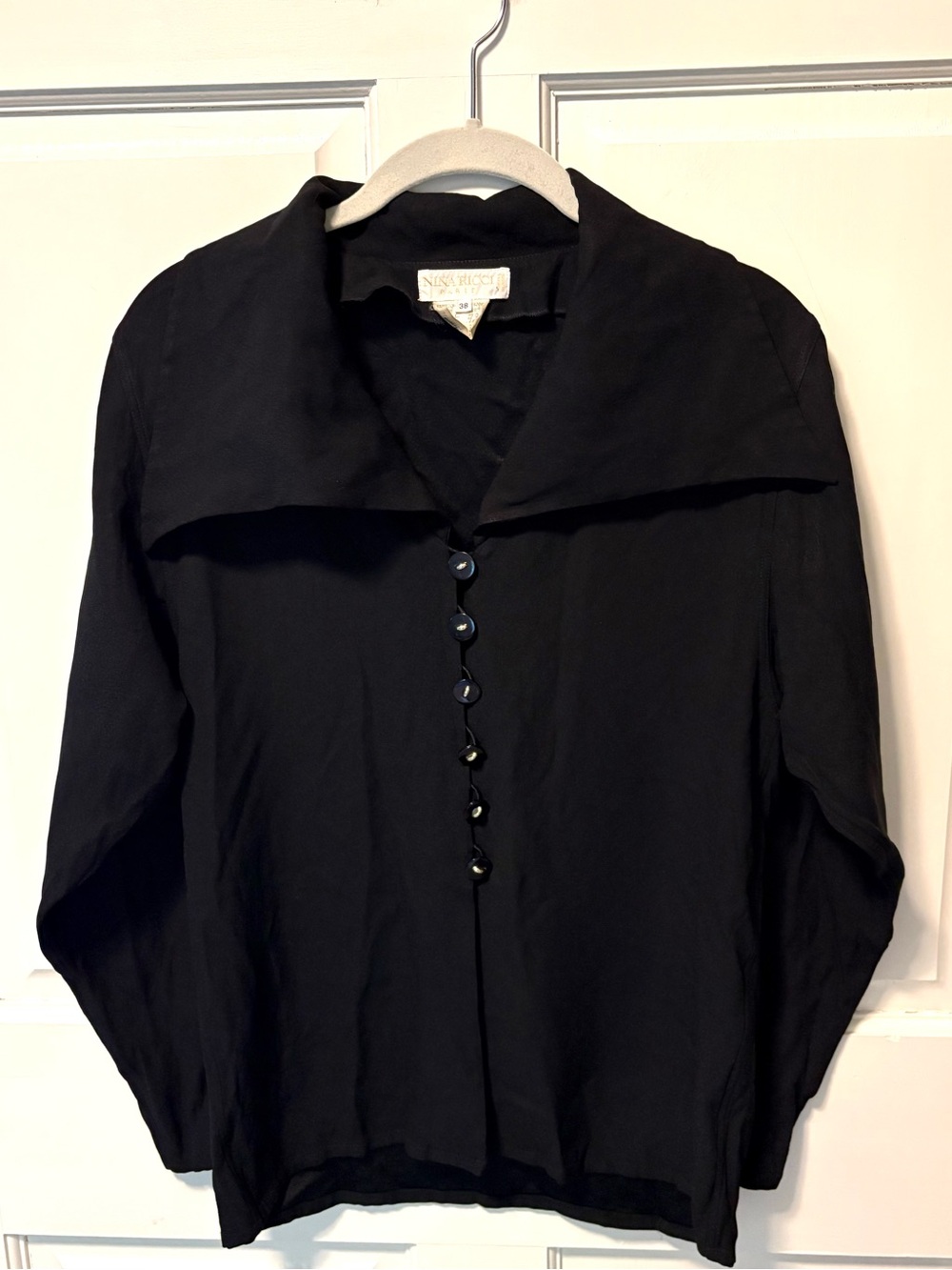 Nina Ricci Paris black viscose collared vintage 80s blouse top button 38 6